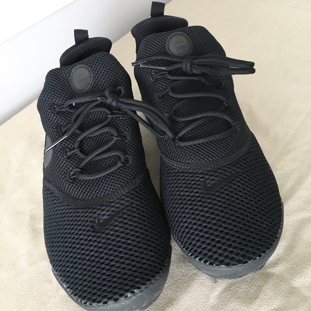 Nike Women's Presto Fly Black 7.5
